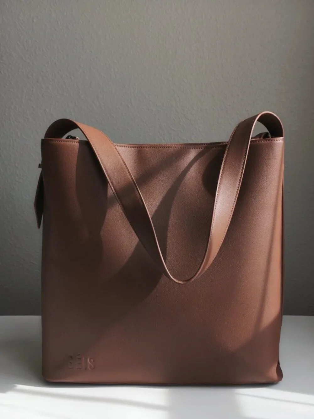 BEIS Essential Tote in Maple - Vegan Leather, New Without Tags